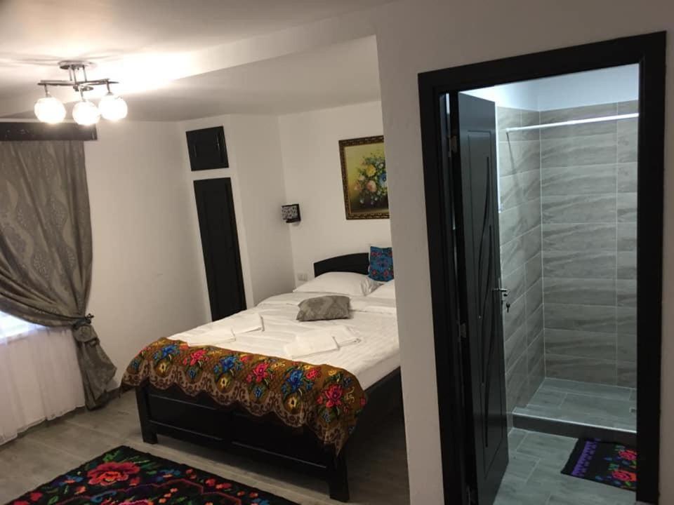 Cabana Hatere Moisei Bagian luar foto
